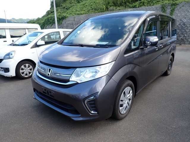 41 Honda Step wagon RP1 2018 г. (ORIX Fukuoka Nyusatsu)